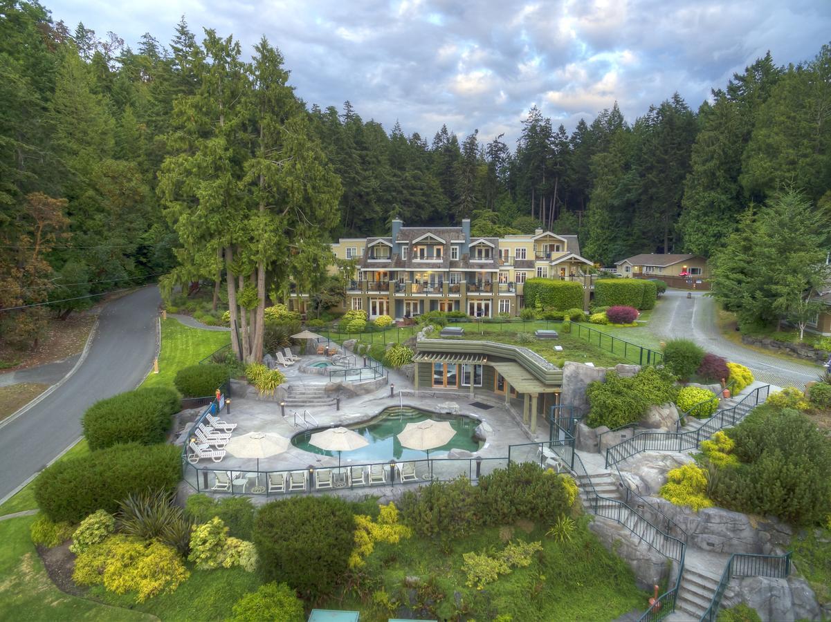 Poets Cove Resort & Spa Bedwell Harbour Екстериор снимка