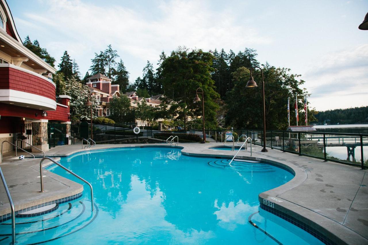 Poets Cove Resort & Spa Bedwell Harbour Екстериор снимка